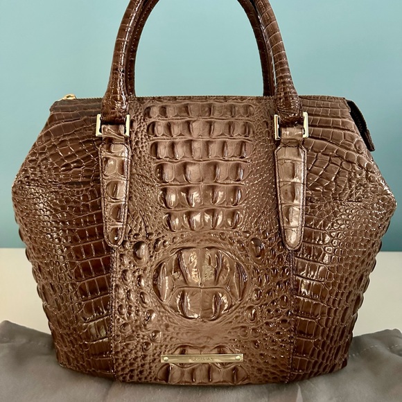 Brahmin Chocolate Crocodile Embossed Shoulder Purse - Picture 4 of 8